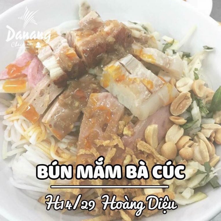 Bún mắm Bà Cúc