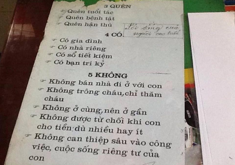 Sống thế nào khi là người có tuổi: 3 quên, 4 có, 5 không